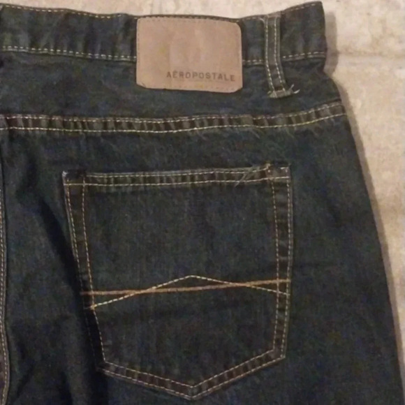 Aeropostale Men’s 38 x 32 Slim Straight Jeans - Picture 4 of 8